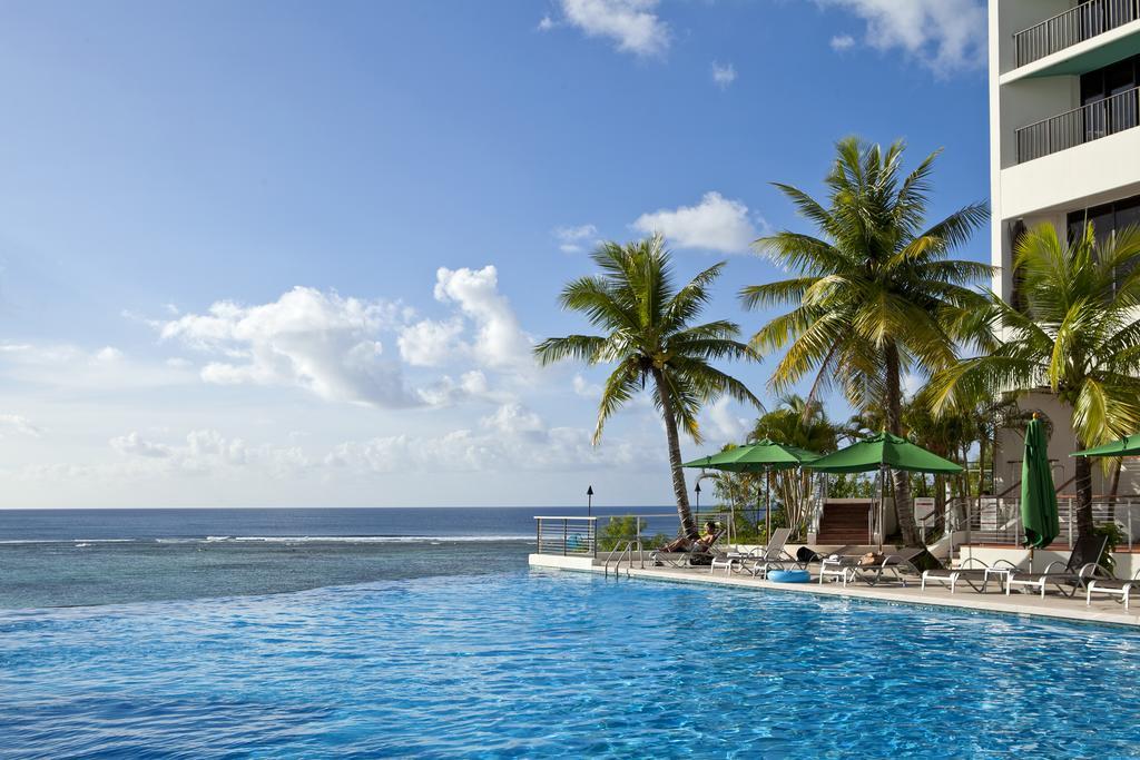 Guam Reef Hotel Tumon Bagian luar foto