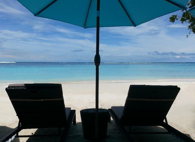 Guam Reef Hotel Tumon Bagian luar foto
